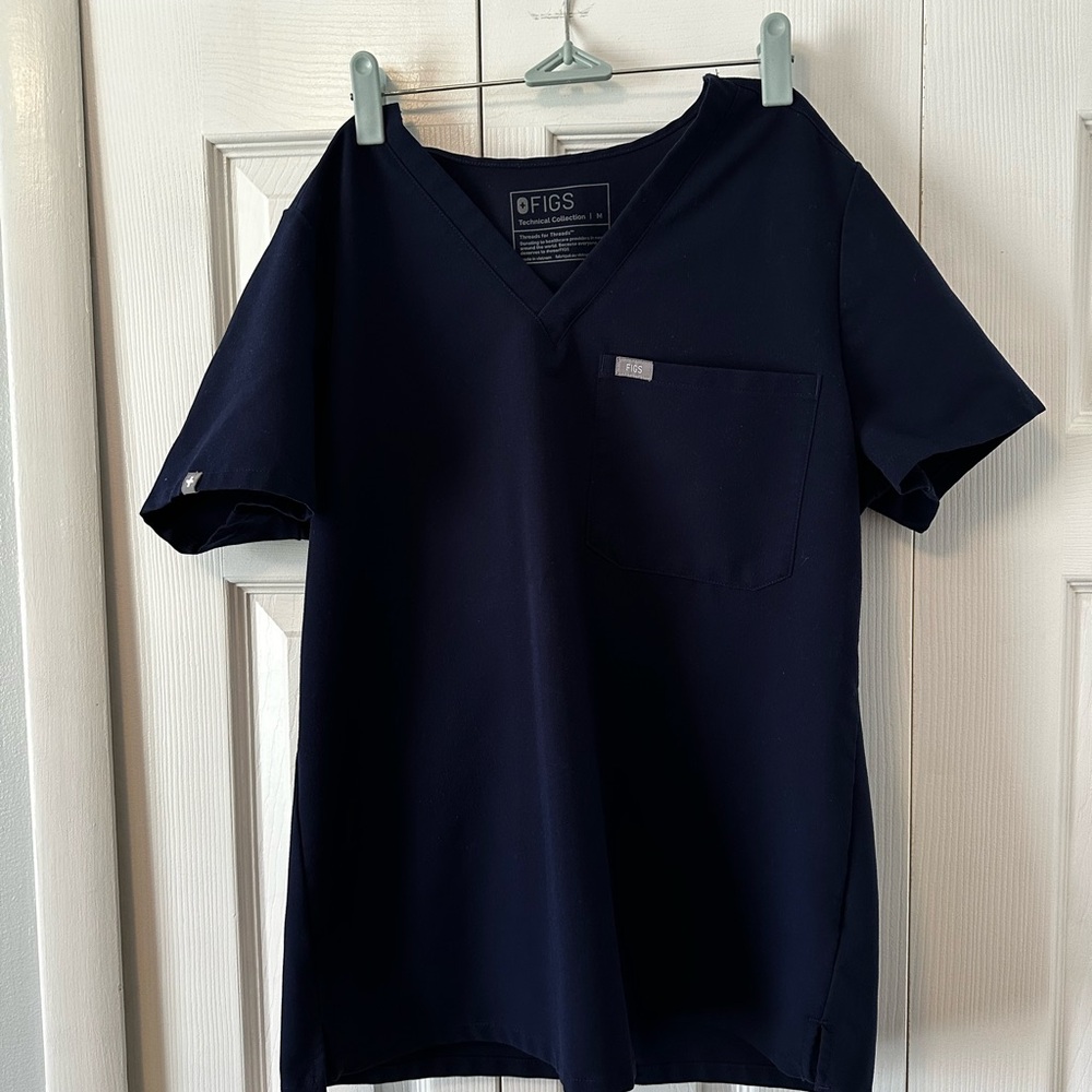 Figs Women's Navy V-Neck Scrub Top